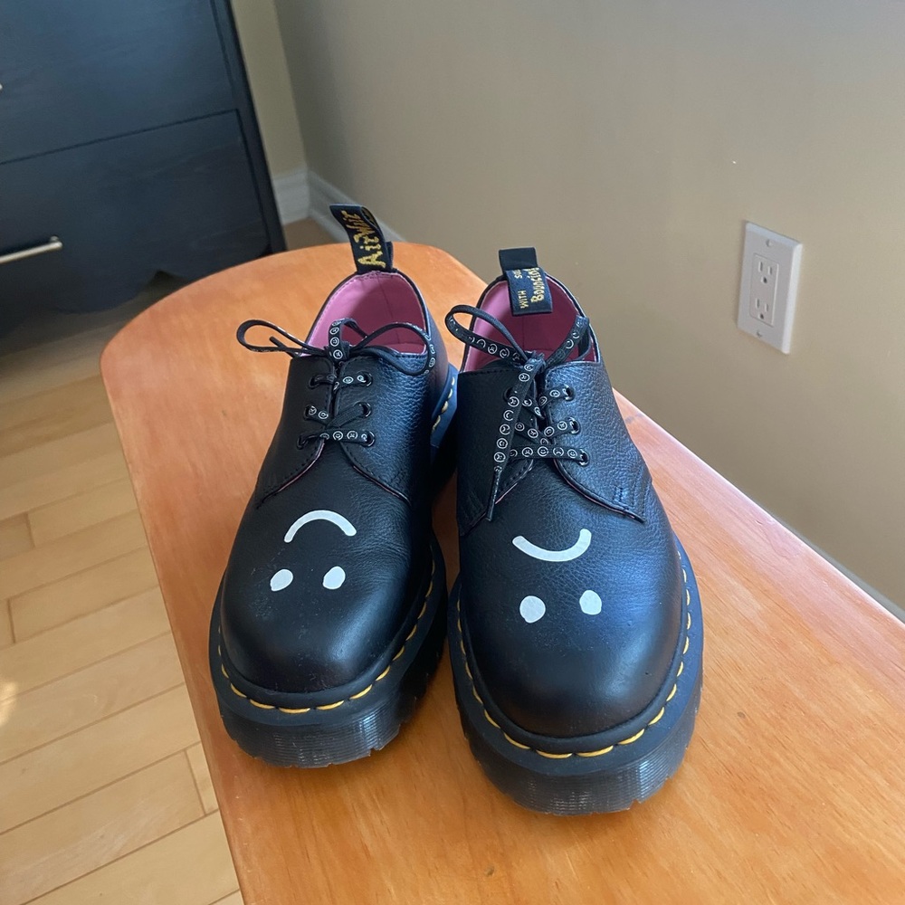 Special Edition Black Dr. Martens loafers